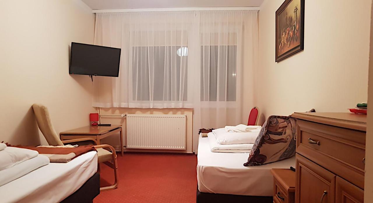 Osrodek Wypoczynkowo Rehabilitacyjny Wlokniarz Hotell Ustka Exteriör bild